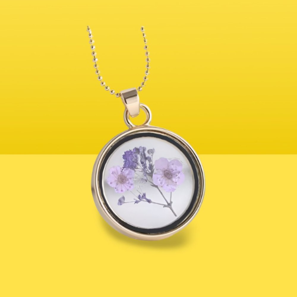 Golden Flower Necklace (Real Flower Inside)